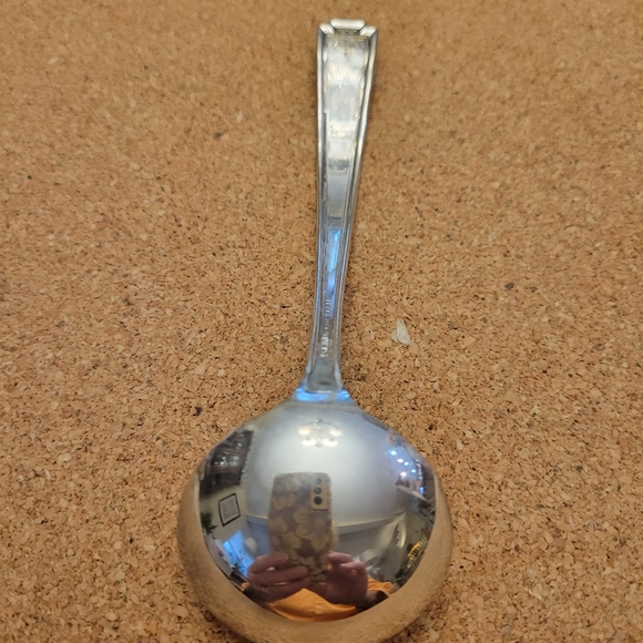 Vintage Doric Silverplated Cream Ladle - Picture 8 of 8